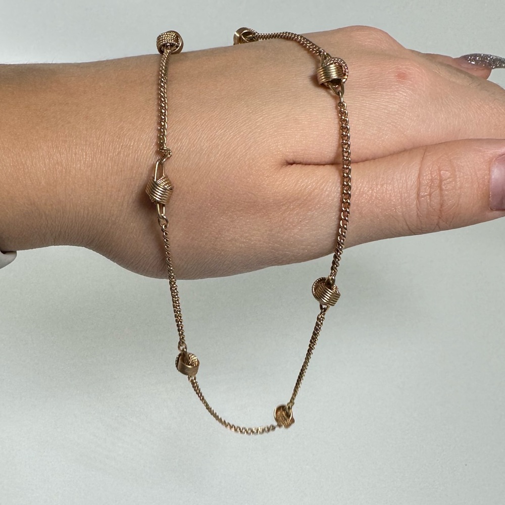 Avon Delikate Necklace 8 inch Gold ton